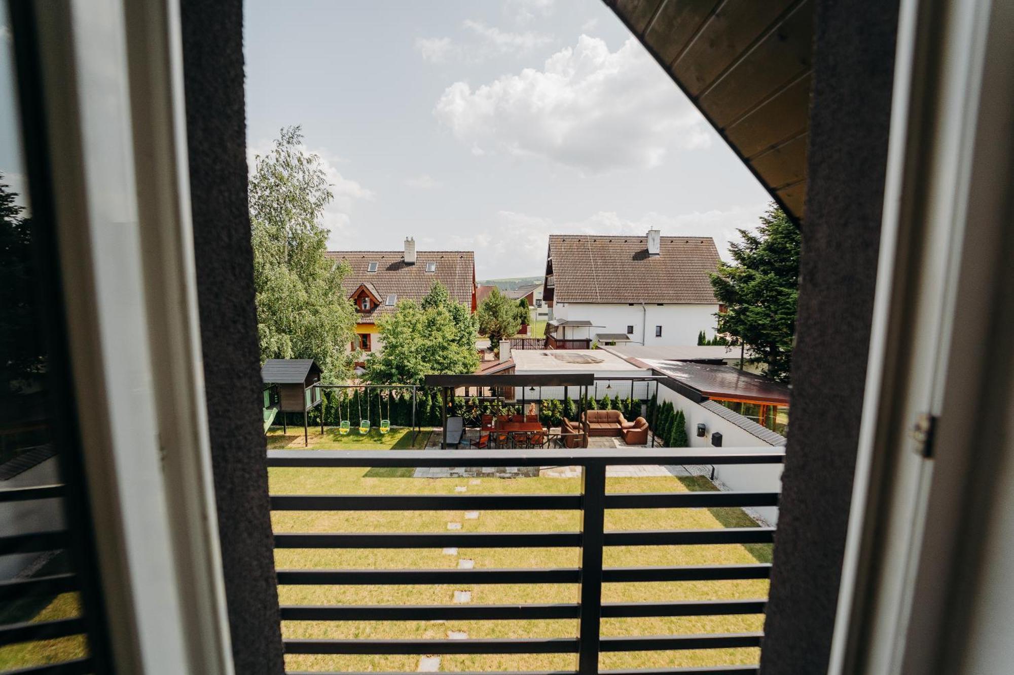 Alavia Residence Velka Lomnica Εξωτερικό φωτογραφία